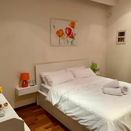 アパート Collection - Merchant Str With Large Yard