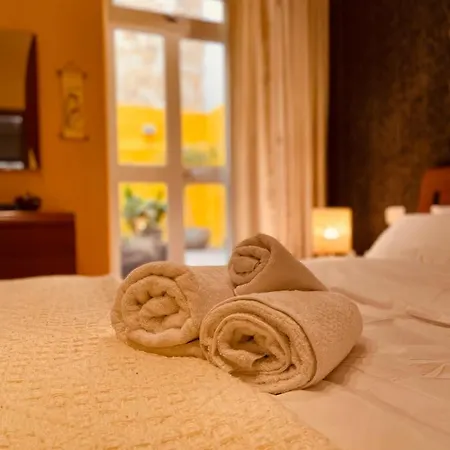 Collection - Merchant Str With Large Yard * バレッタ