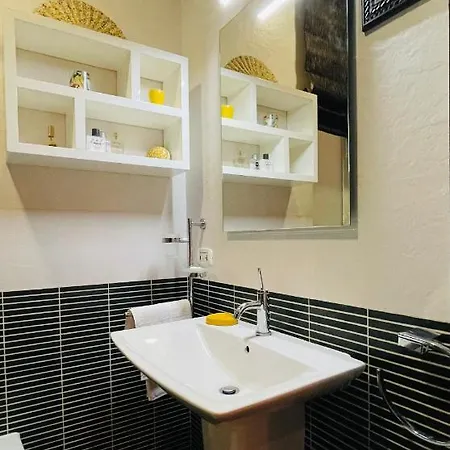 Apartment Collection - Merchant Str With Large Yard Valletta