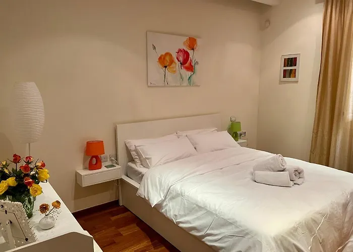 Apartament Collection - Merchant Str With Large Yard