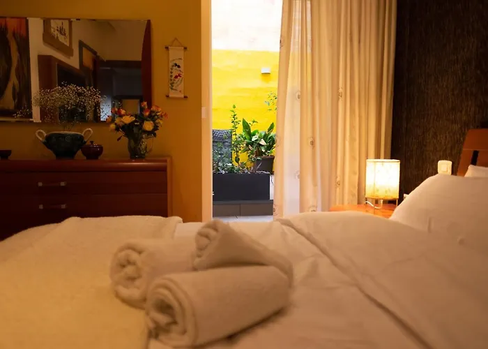 Appartement Collection - Merchant Str With Large Yard